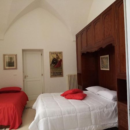 Dimora Storica Le Perle Bed & Breakfast Lecce Exterior photo