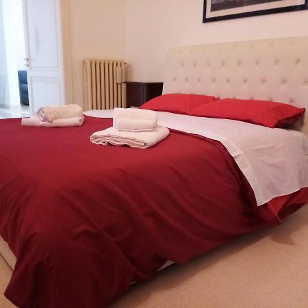 Dimora Storica Le Perle Bed & Breakfast Lecce Exterior photo