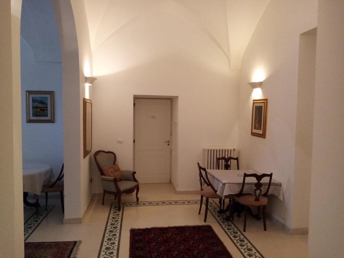 Dimora Storica Le Perle Bed & Breakfast Lecce Exterior photo