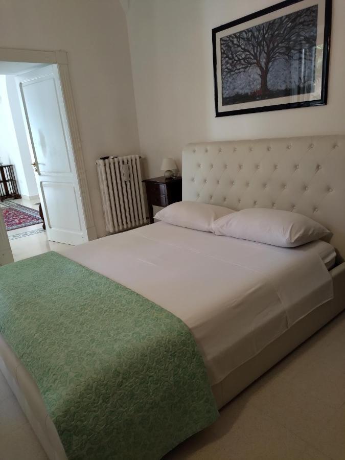 Dimora Storica Le Perle Bed & Breakfast Lecce Exterior photo