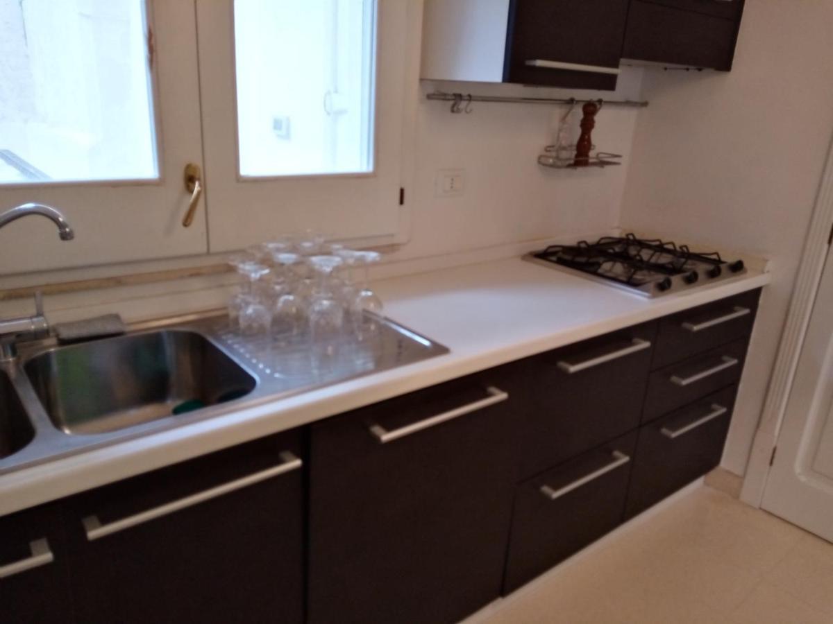 Dimora Storica Le Perle Bed & Breakfast Lecce Exterior photo