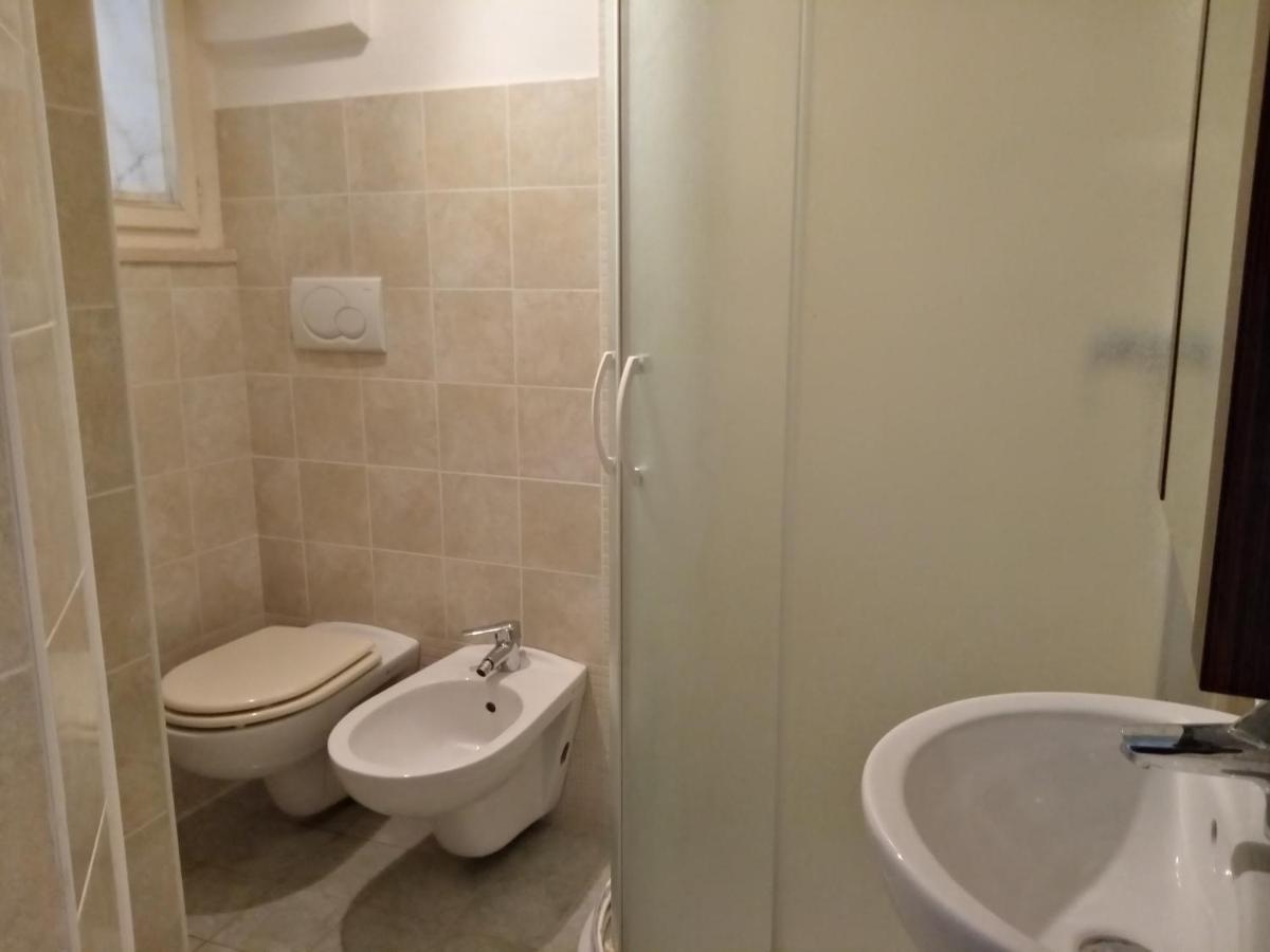 Dimora Storica Le Perle Bed & Breakfast Lecce Exterior photo