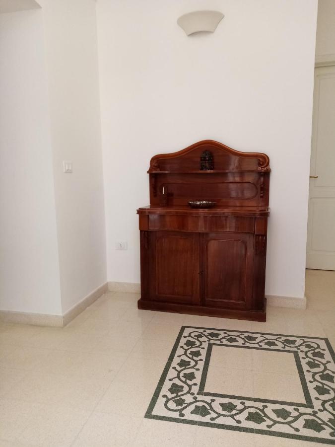 Dimora Storica Le Perle Bed & Breakfast Lecce Exterior photo