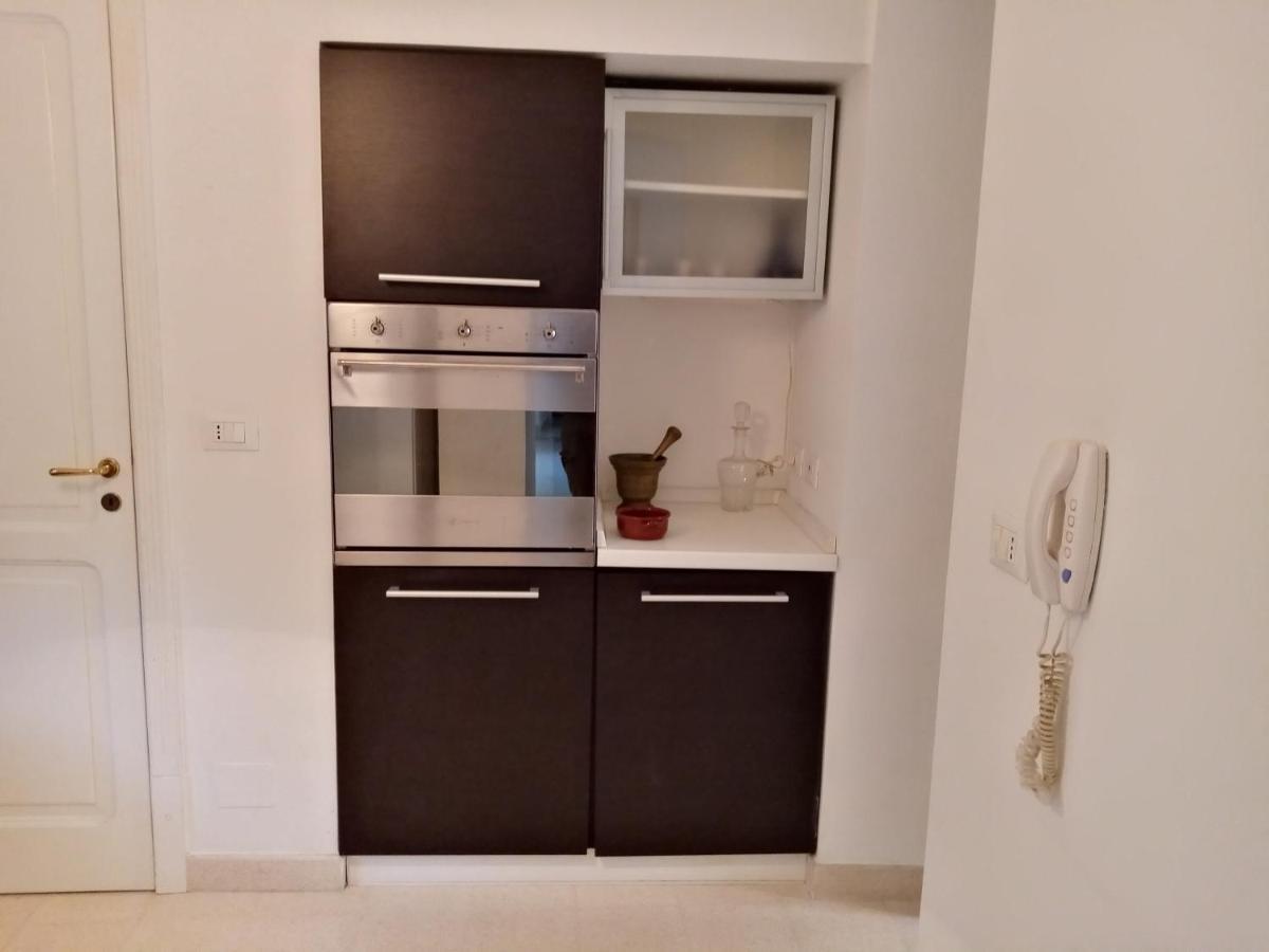 Dimora Storica Le Perle Bed & Breakfast Lecce Exterior photo