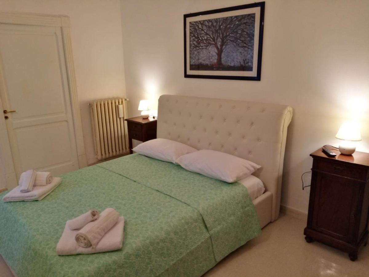 Dimora Storica Le Perle Bed & Breakfast Lecce Exterior photo