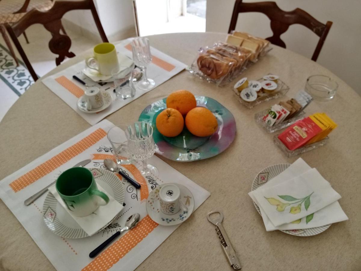 Dimora Storica Le Perle Bed & Breakfast Lecce Exterior photo